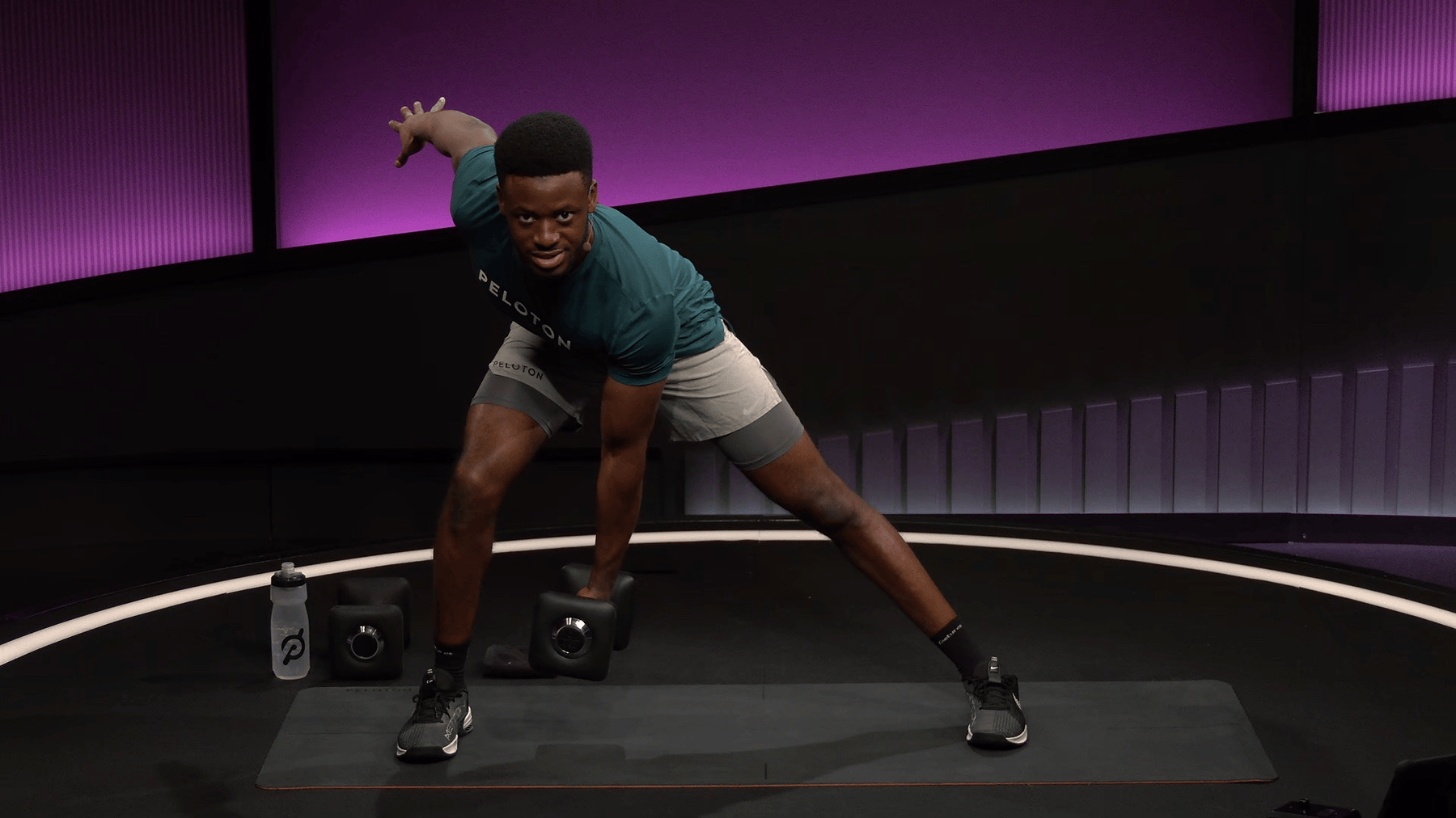 20 min Glutes & Legs Strength