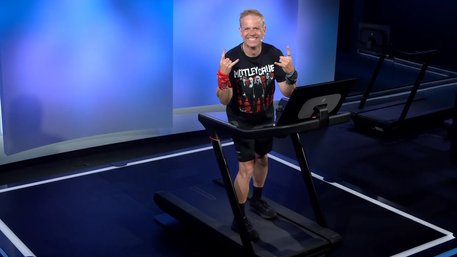 10 min Mötley Crüe Warm Up Run