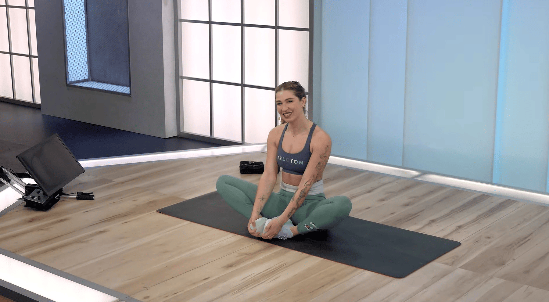 5 min Lower Body Stretch