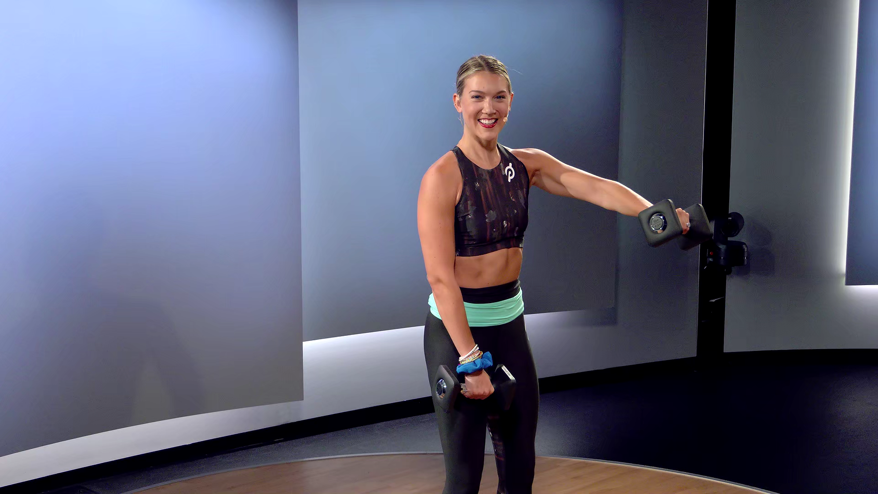 10 min Arms & Shoulders Strength