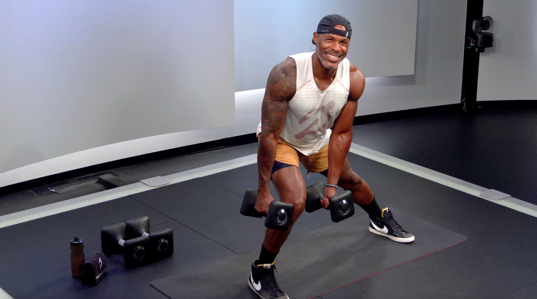 30 min Strength Roll Call: Glutes & Legs