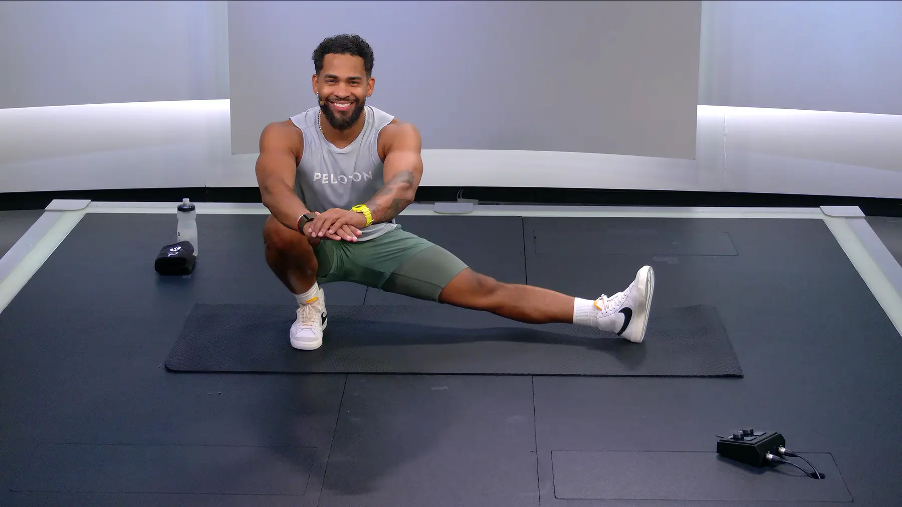 5 min Lower Body Strength Warm Up