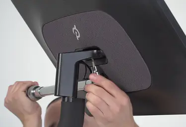 Disconnecting the touchscreen