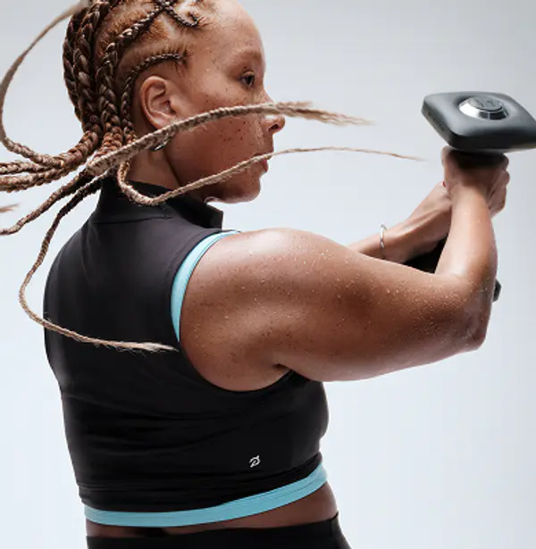 Woman doing a weight lifting exercise