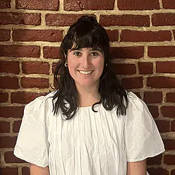 Danielle Zickl headshot