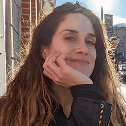 Michelle Konstantinovsky headshot 