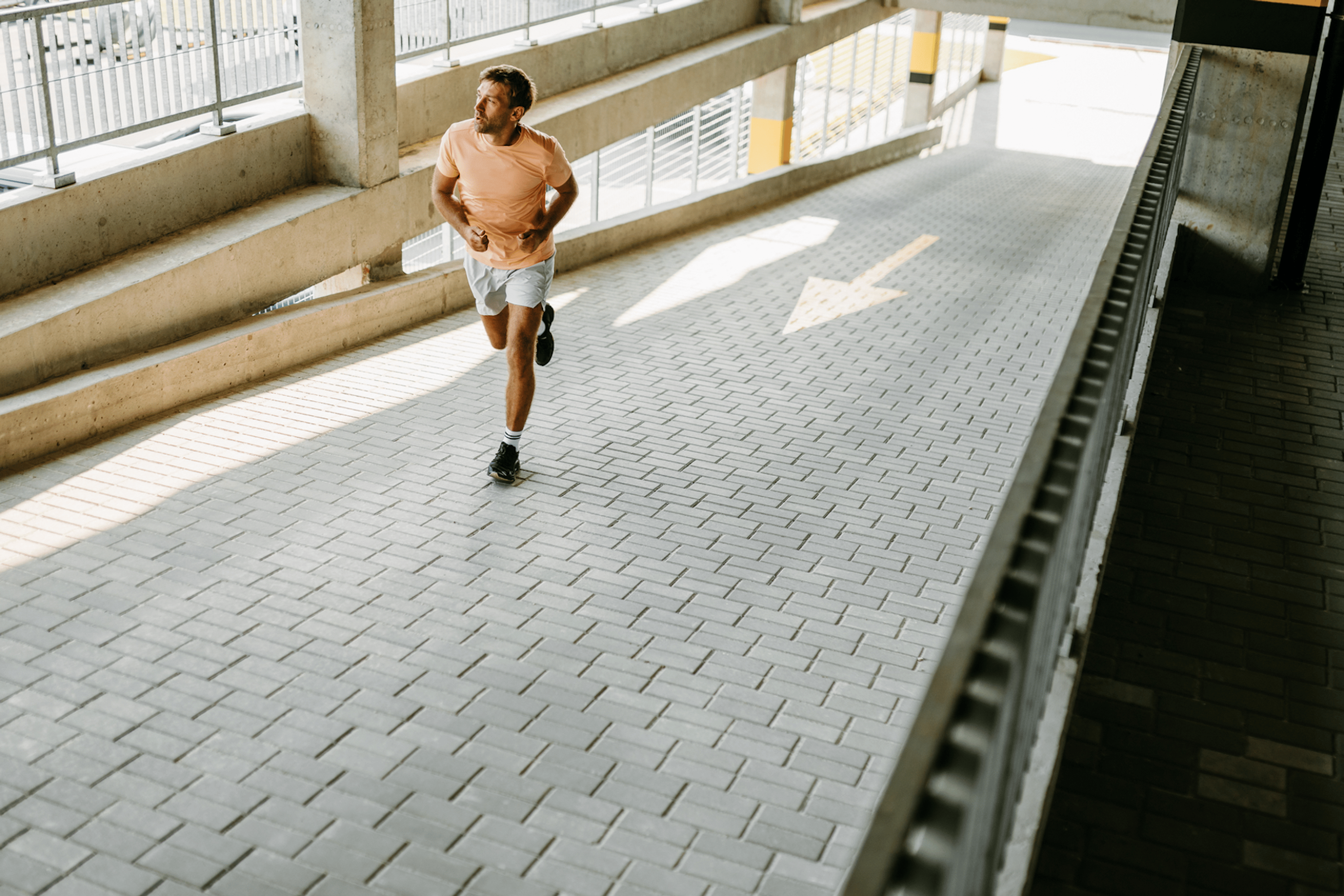 Man runs outside, how to start running again
