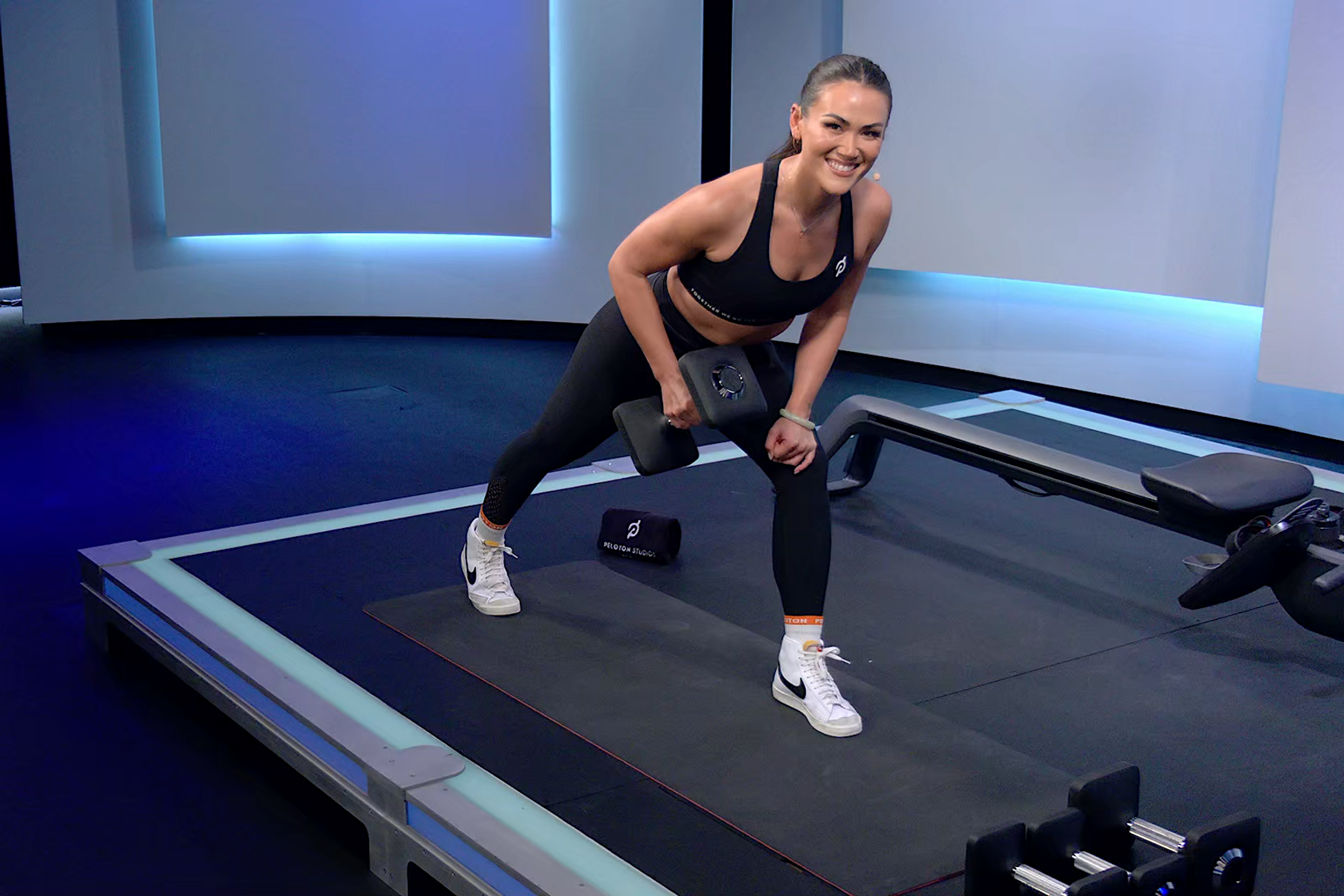 Katie Wang teaching a row class