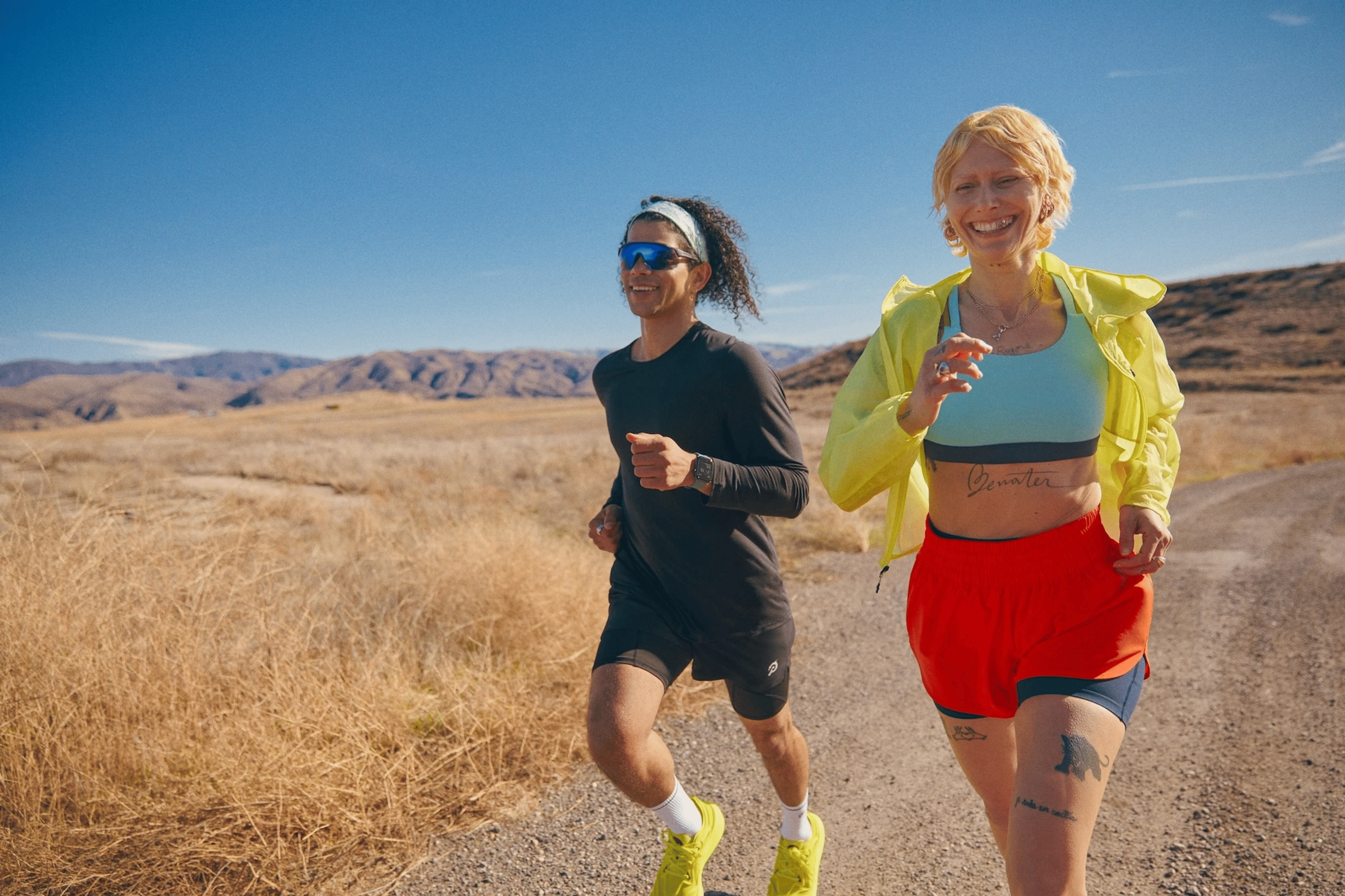 Two Peloton Members run and share news about Peloton 