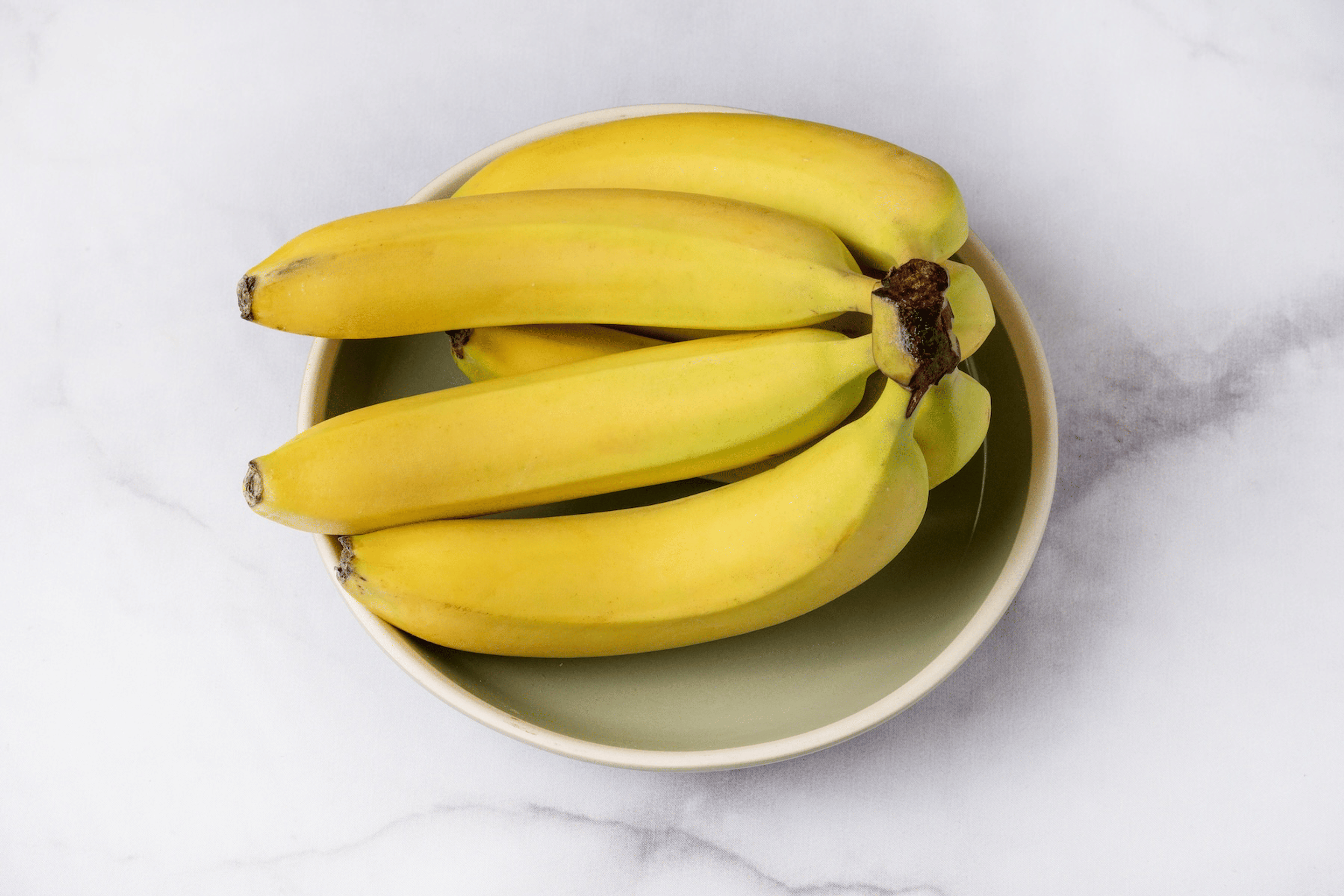 A bowl of bananas.