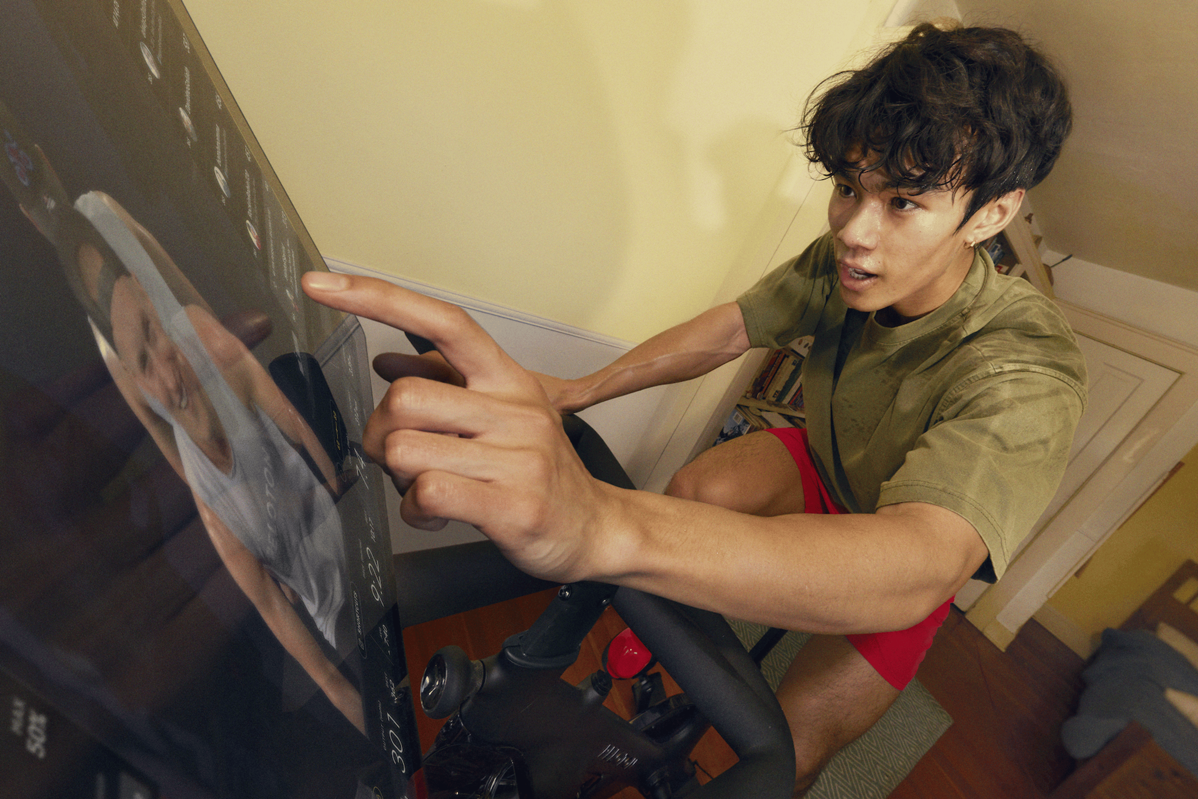 Peloton member taking a cycling class on the Peloton Bike