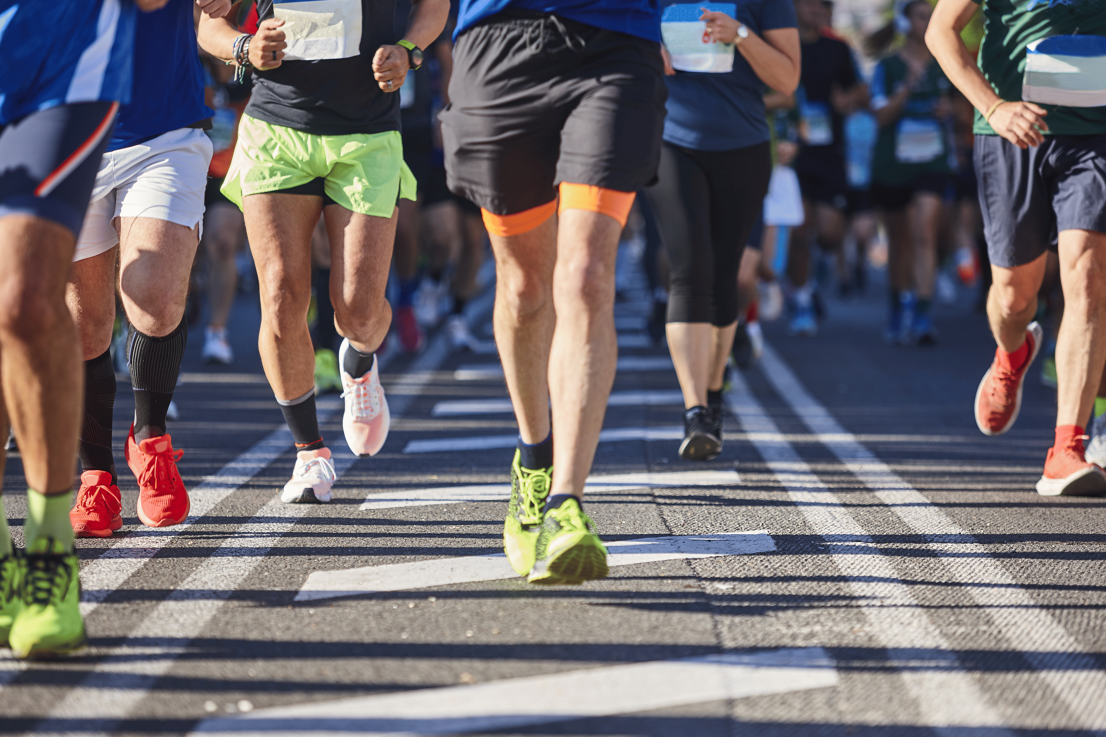 Photo of people running marathon race