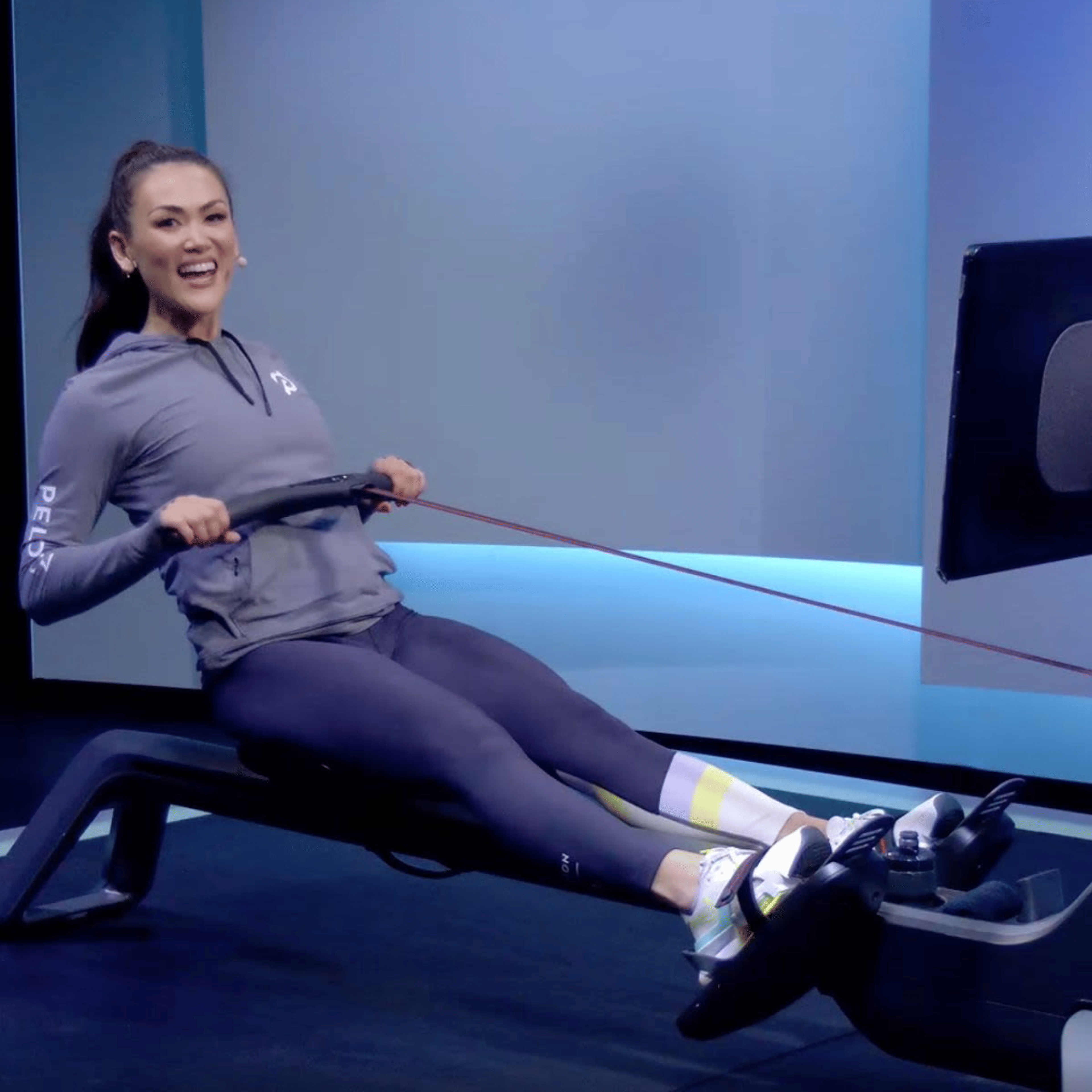 7 Benefits of a Rowing Machine Workout