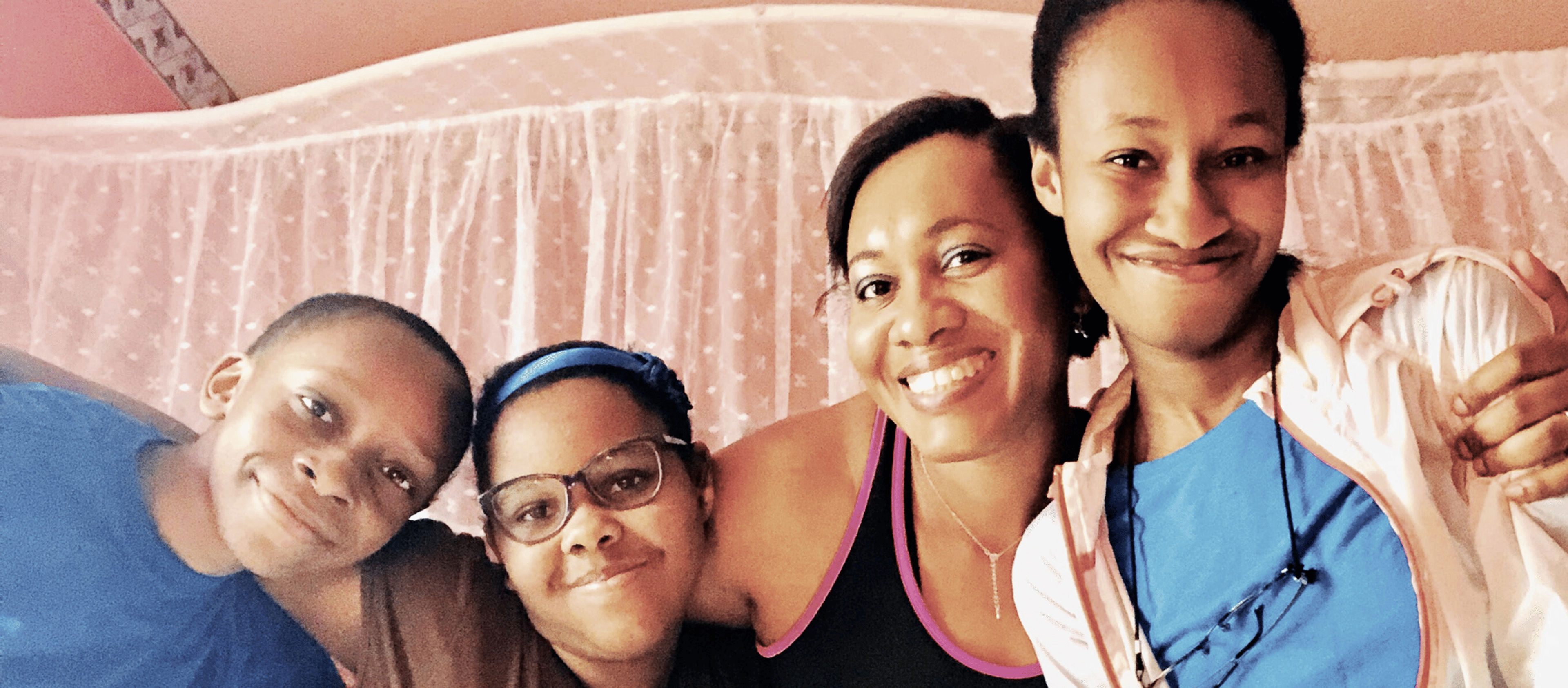 hero-img-member-stories-celebrating-peloton-moms