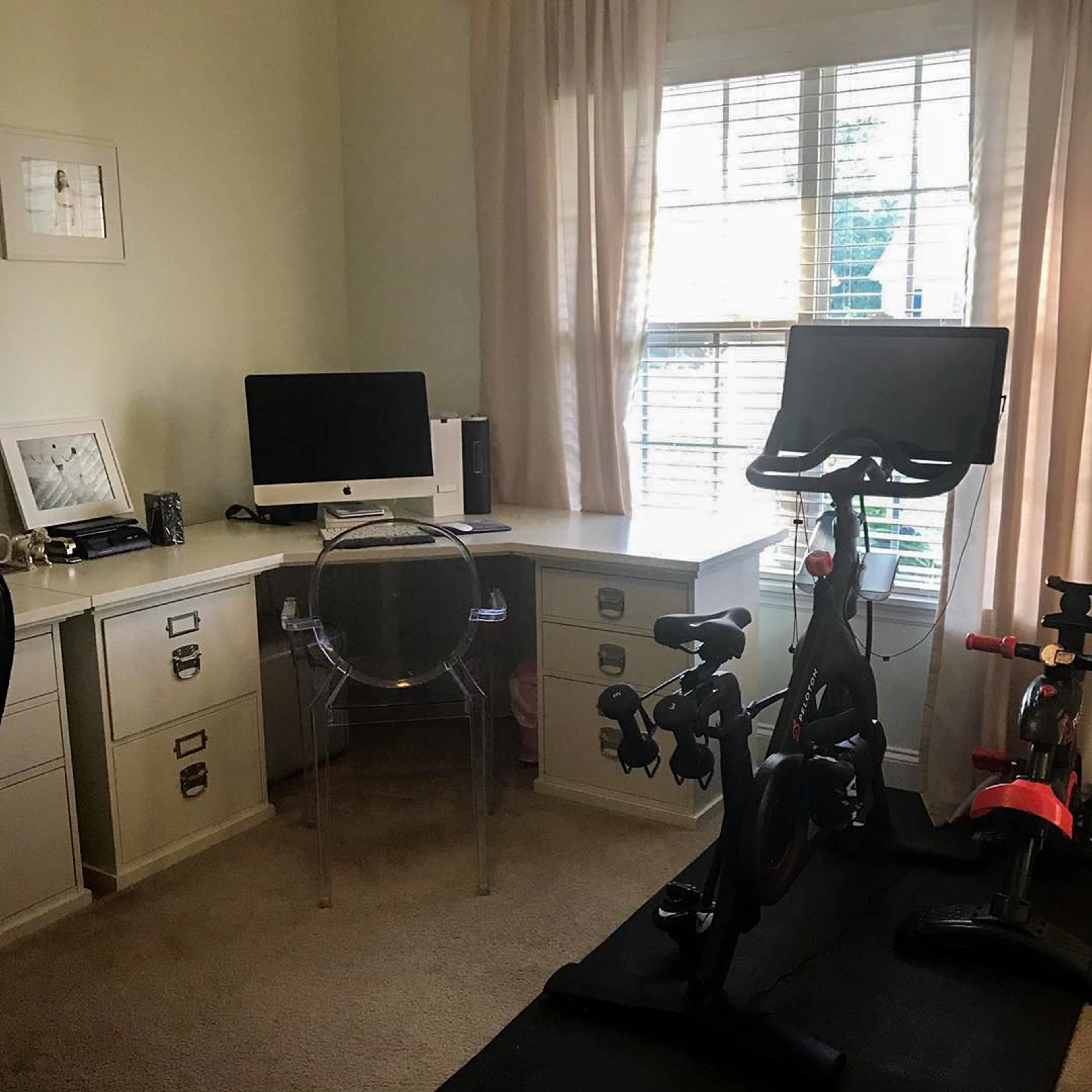 img-1-Will It Fit? Our Favorite Ways To Put A Peloton In A Small Space