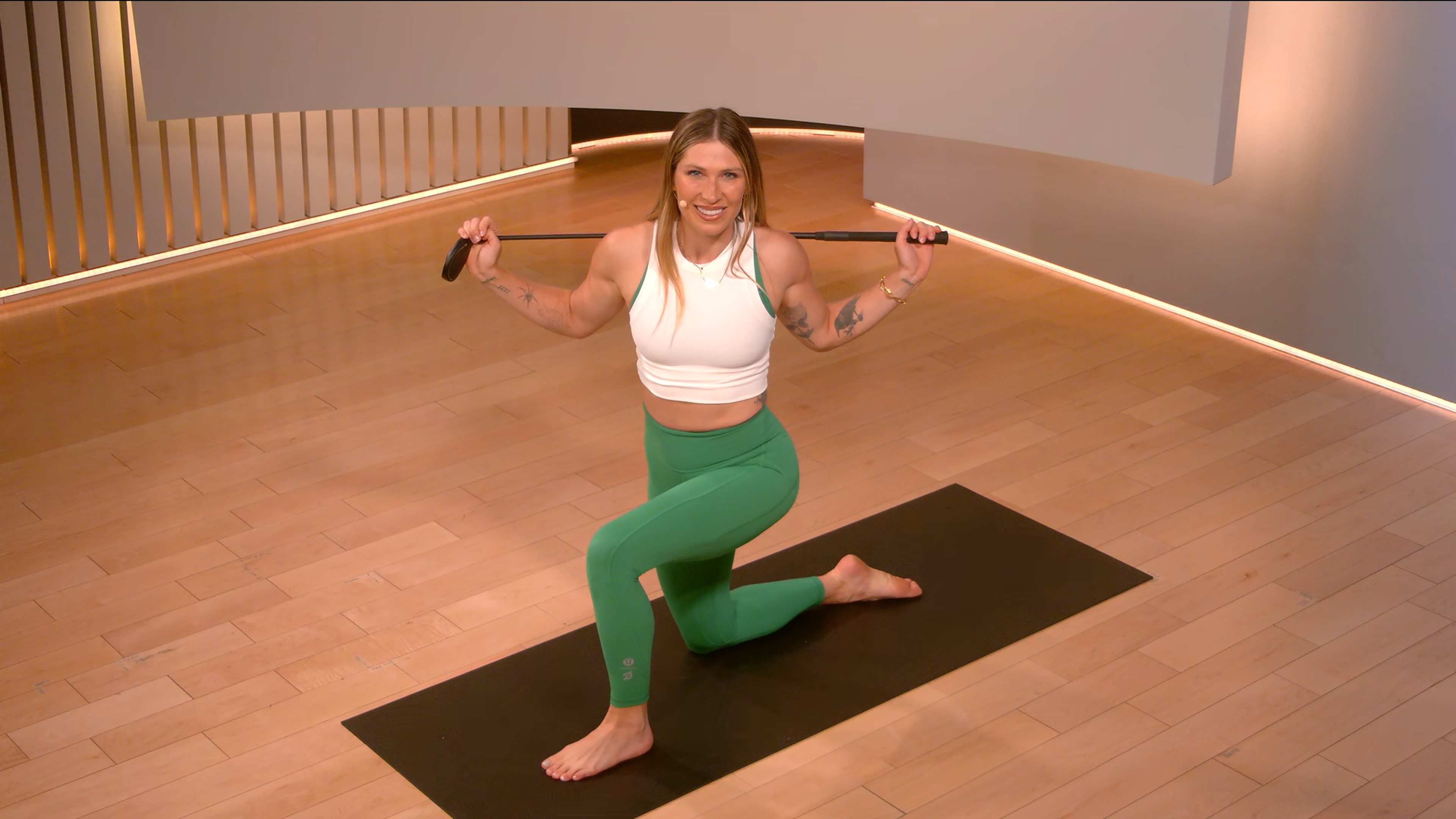 Selena Samuela teaches a mobility for golfers class